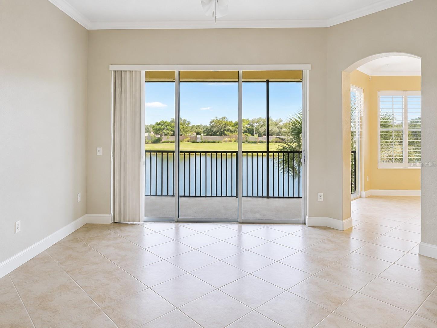 8361 MIRAMAR WAY — photo 7