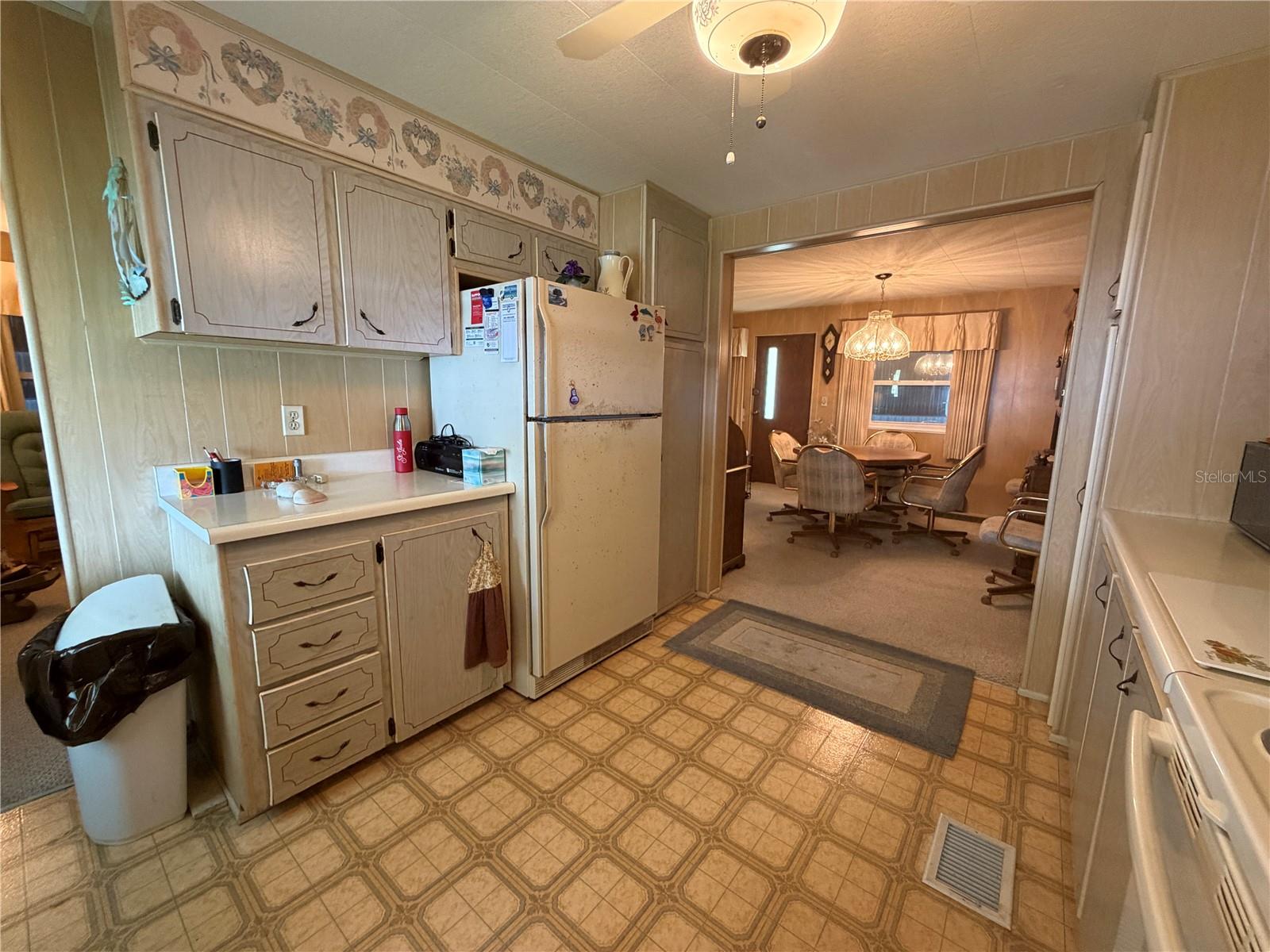 5304 CHERRY HILL AVE — photo 10