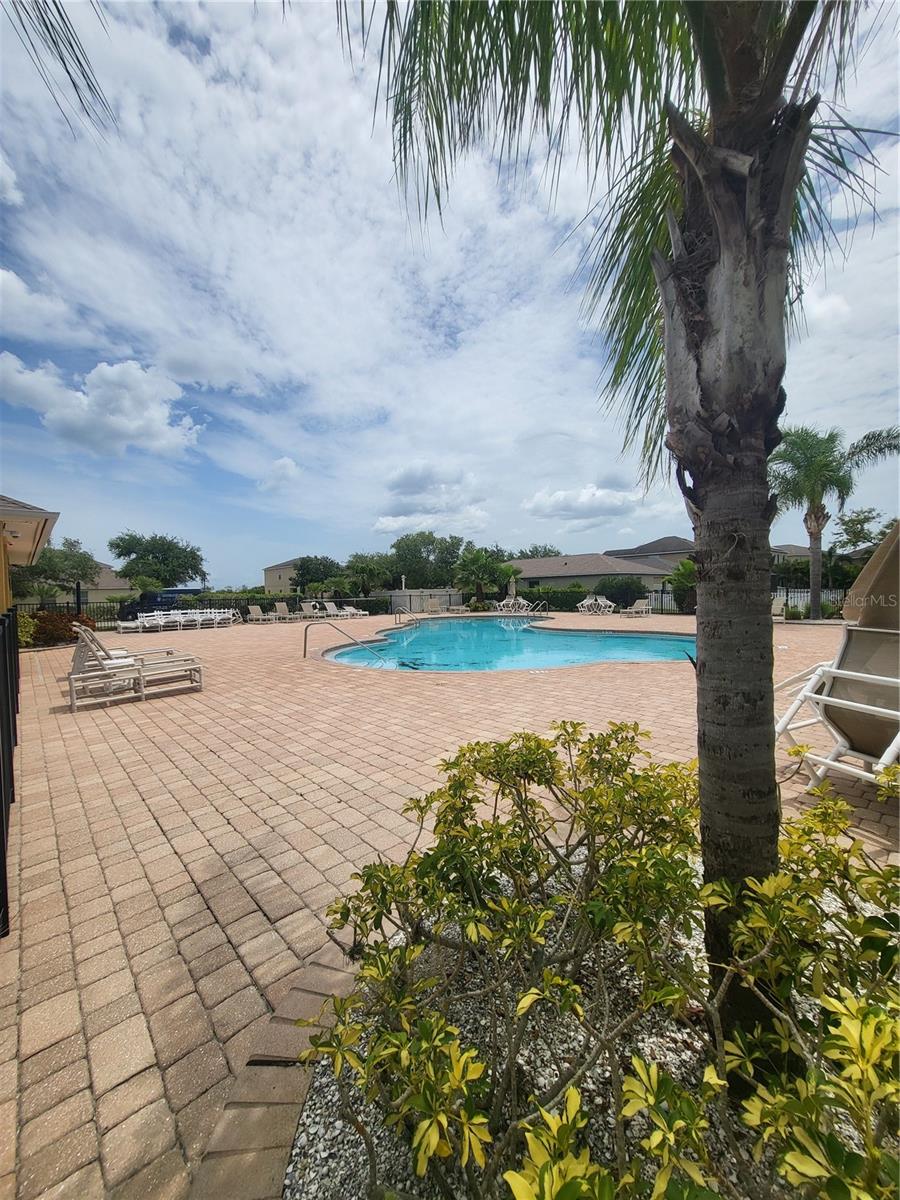 820 PARKER DEN DR — photo 37