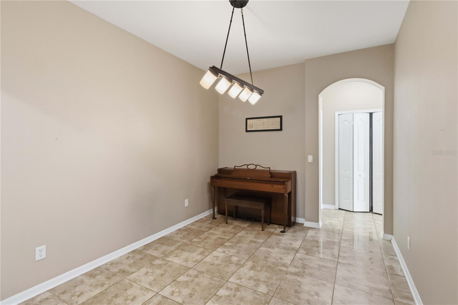 820 PARKER DEN DR — photo 18