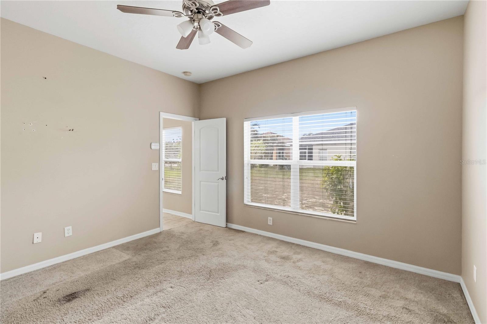820 PARKER DEN DR — photo 24