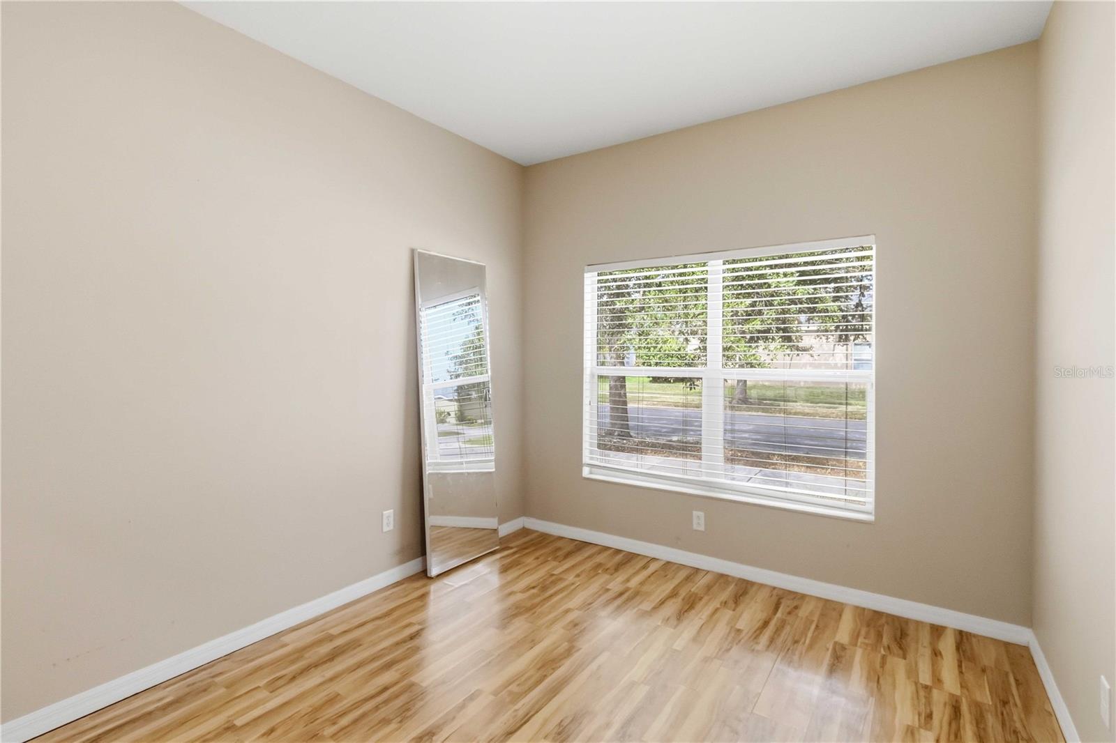 820 PARKER DEN DR — photo 16