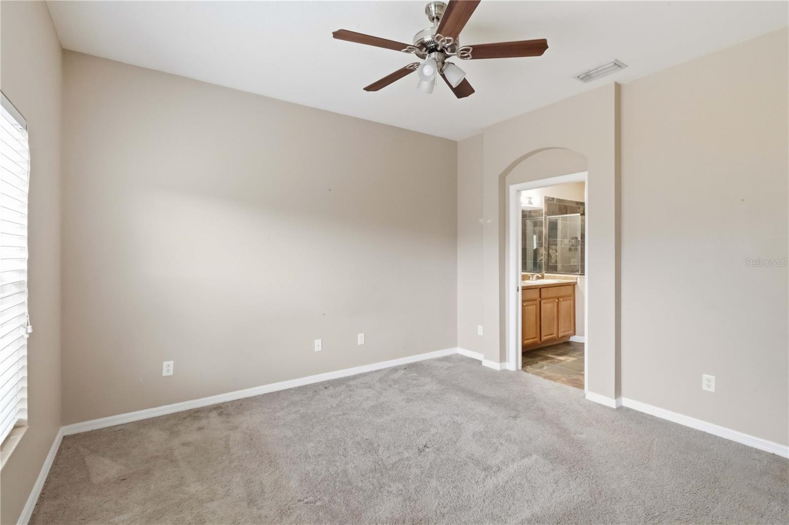 820 PARKER DEN DR — photo 23