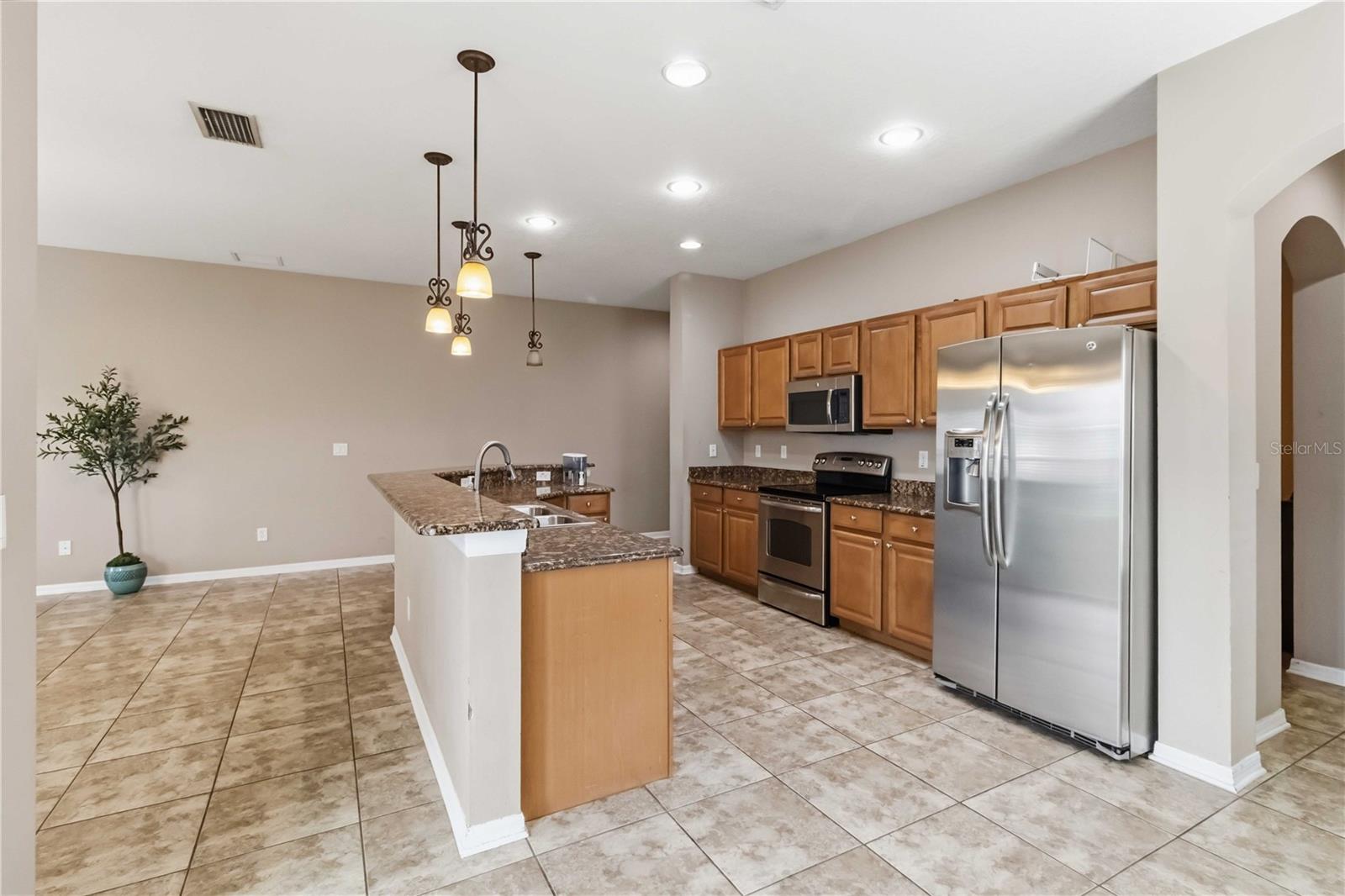 820 PARKER DEN DR — photo 6