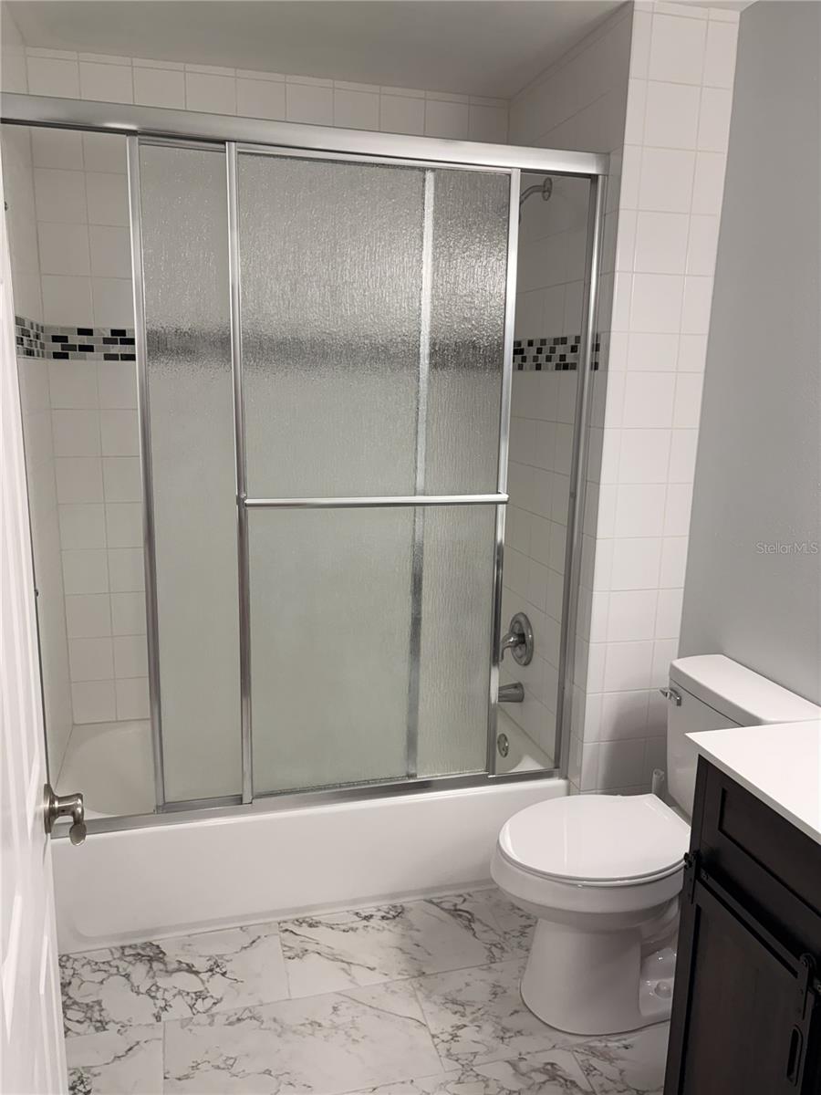 4015 ASHFORD GREEN PL #D202 — photo 11
