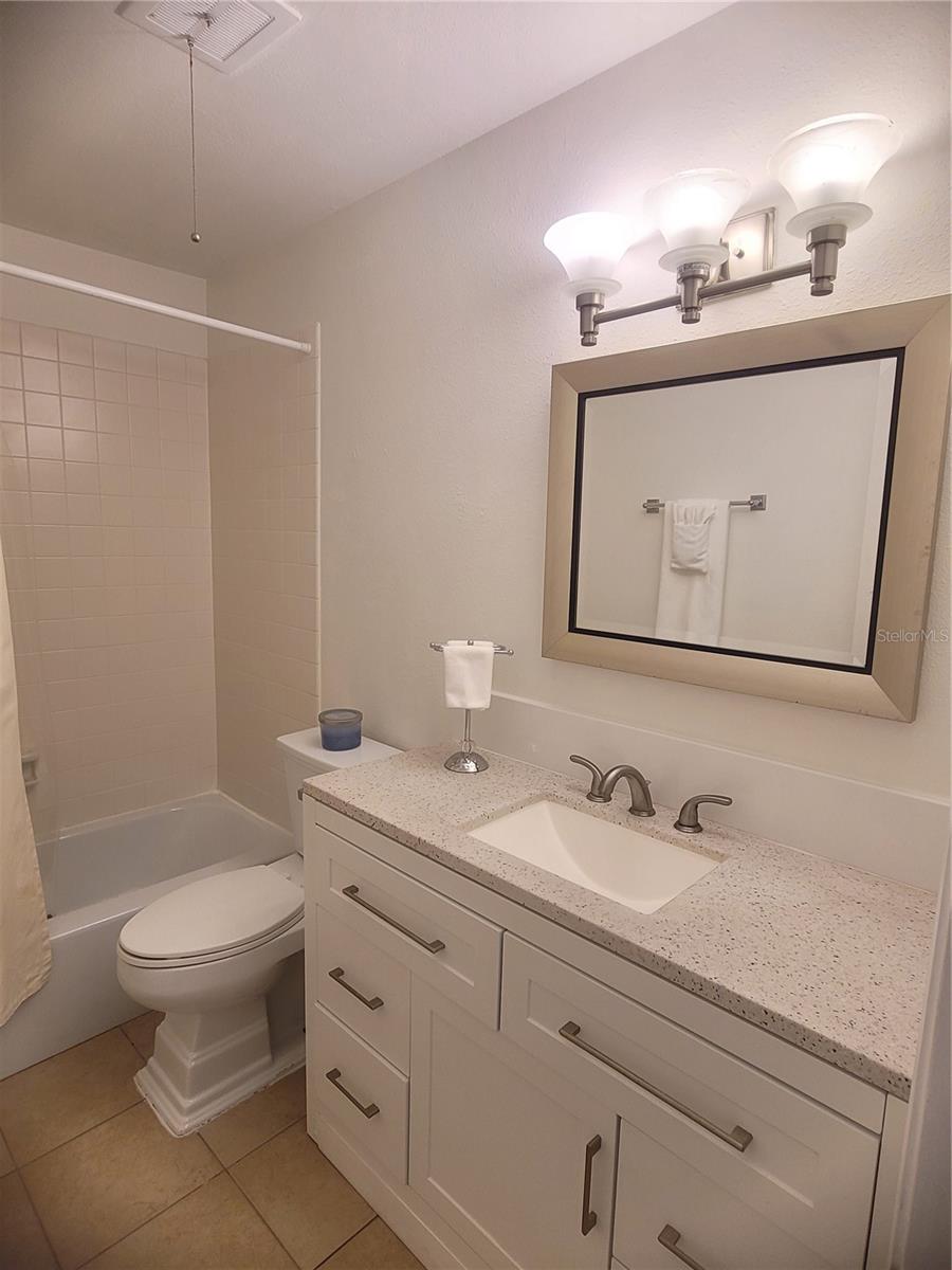 3360 S OSPREY AVE #201B — photo 16