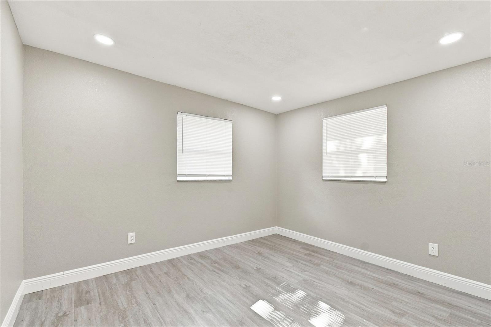 11011 PICKERING LN — photo 16