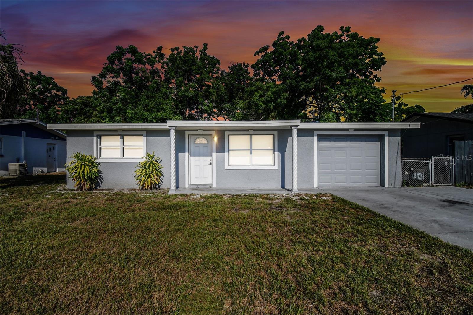 11011 PICKERING LN — photo 2