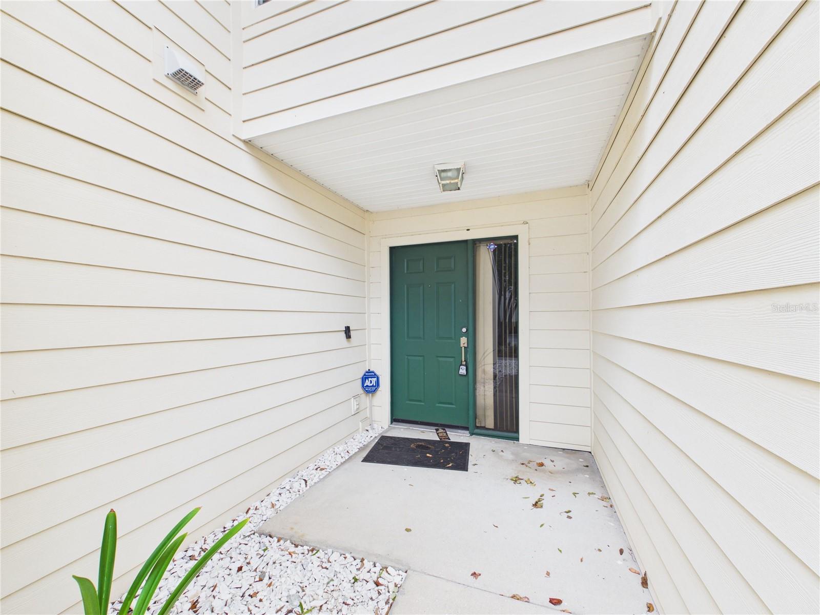 11239 CEDAR HOLLOW LN — photo 4