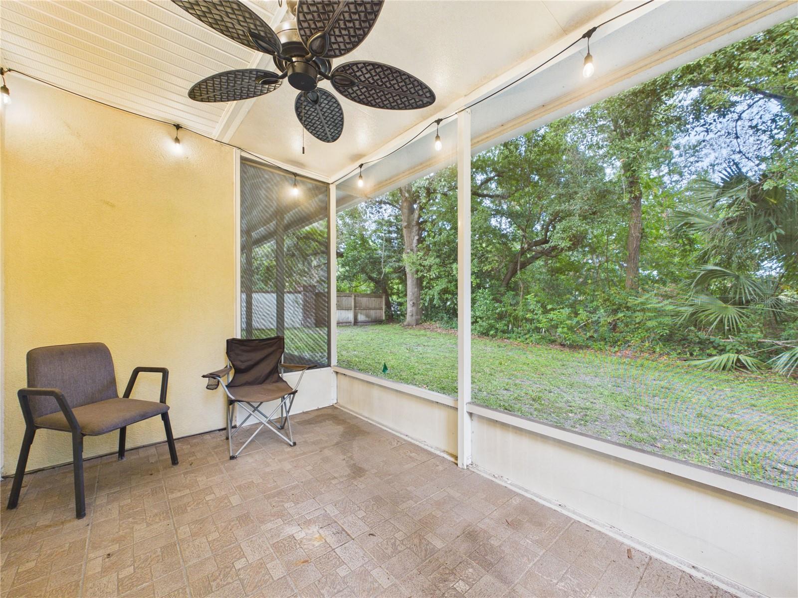 11239 CEDAR HOLLOW LN — photo 41