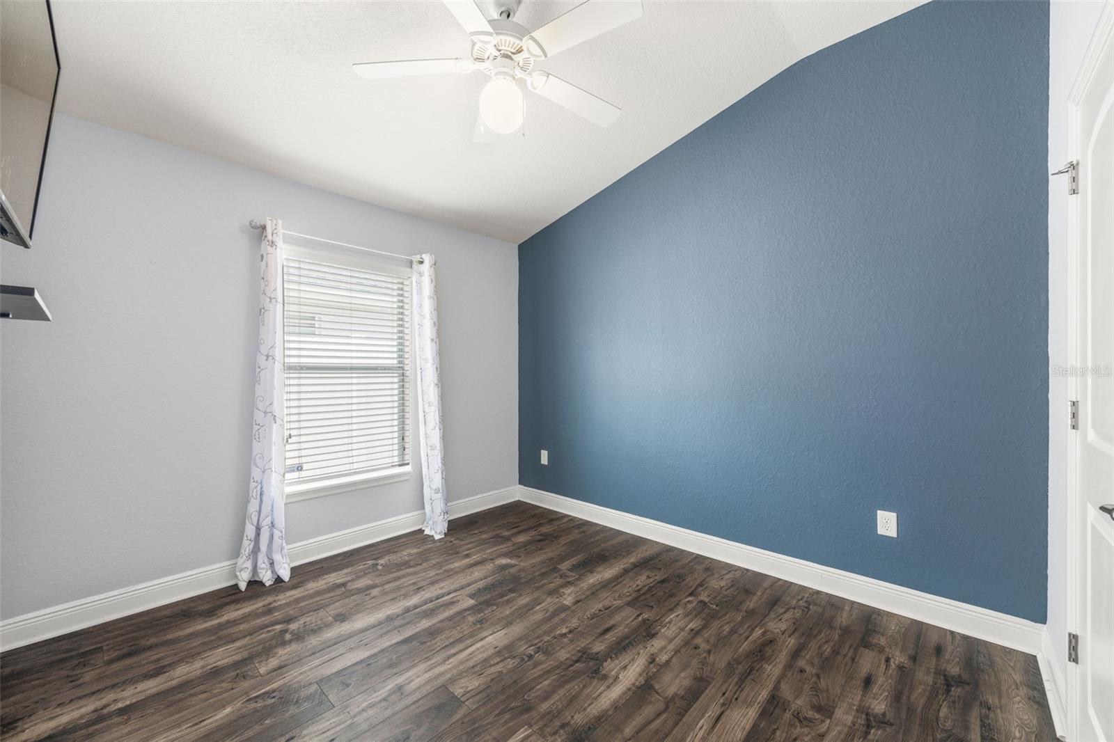 14358 EDINBURGH MOOR DR — photo 32