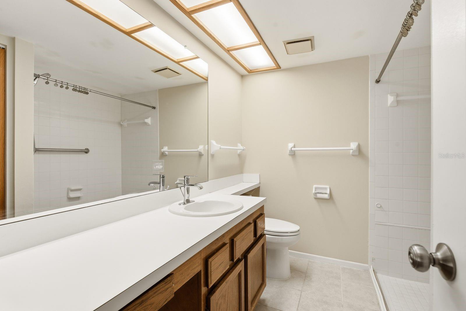 10 WOODLAKE PL — photo 26