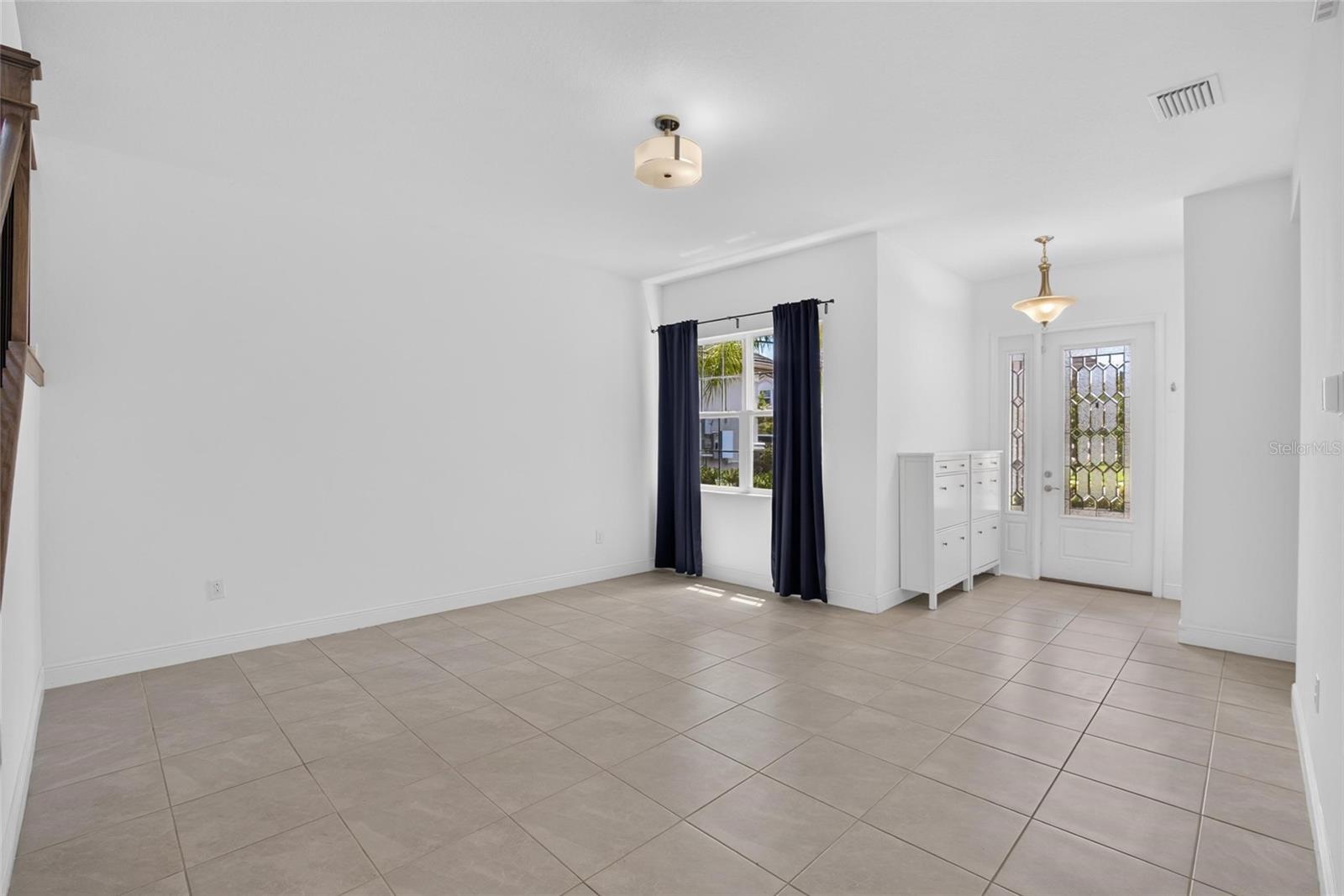 31142 LINDENTREE DR — photo 4