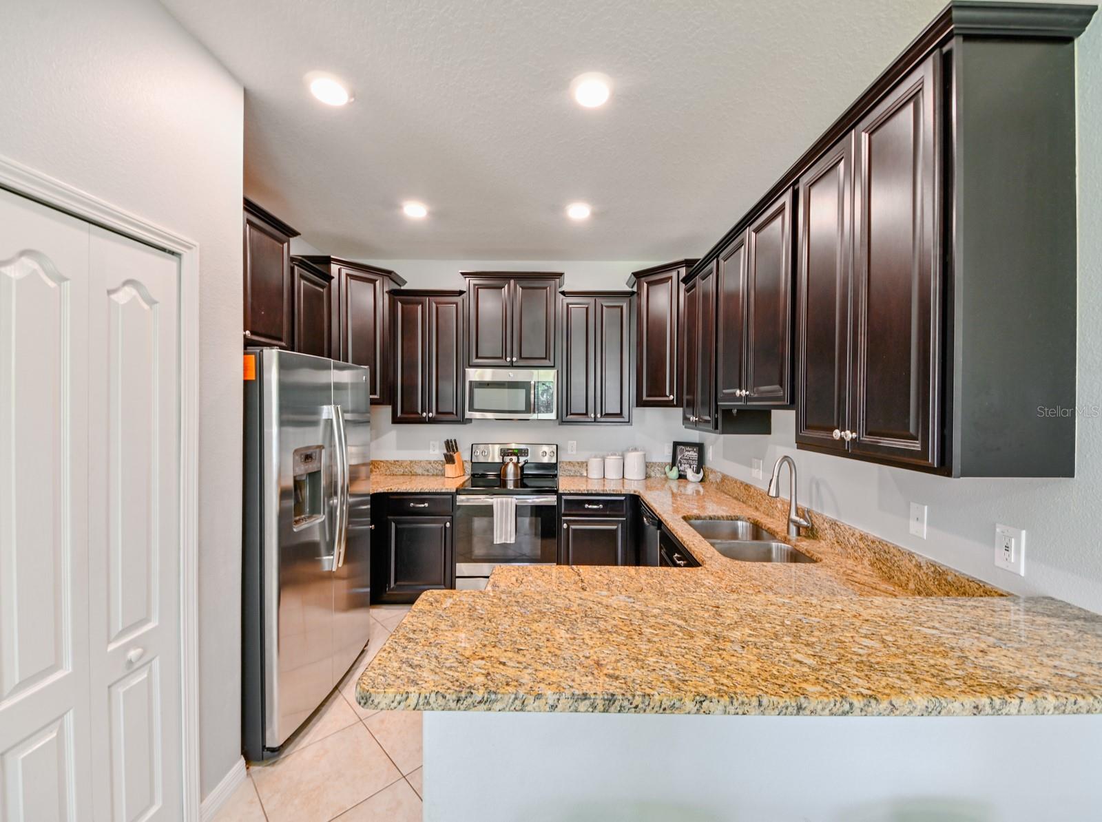 13529 CREST LAKE DR — photo 9