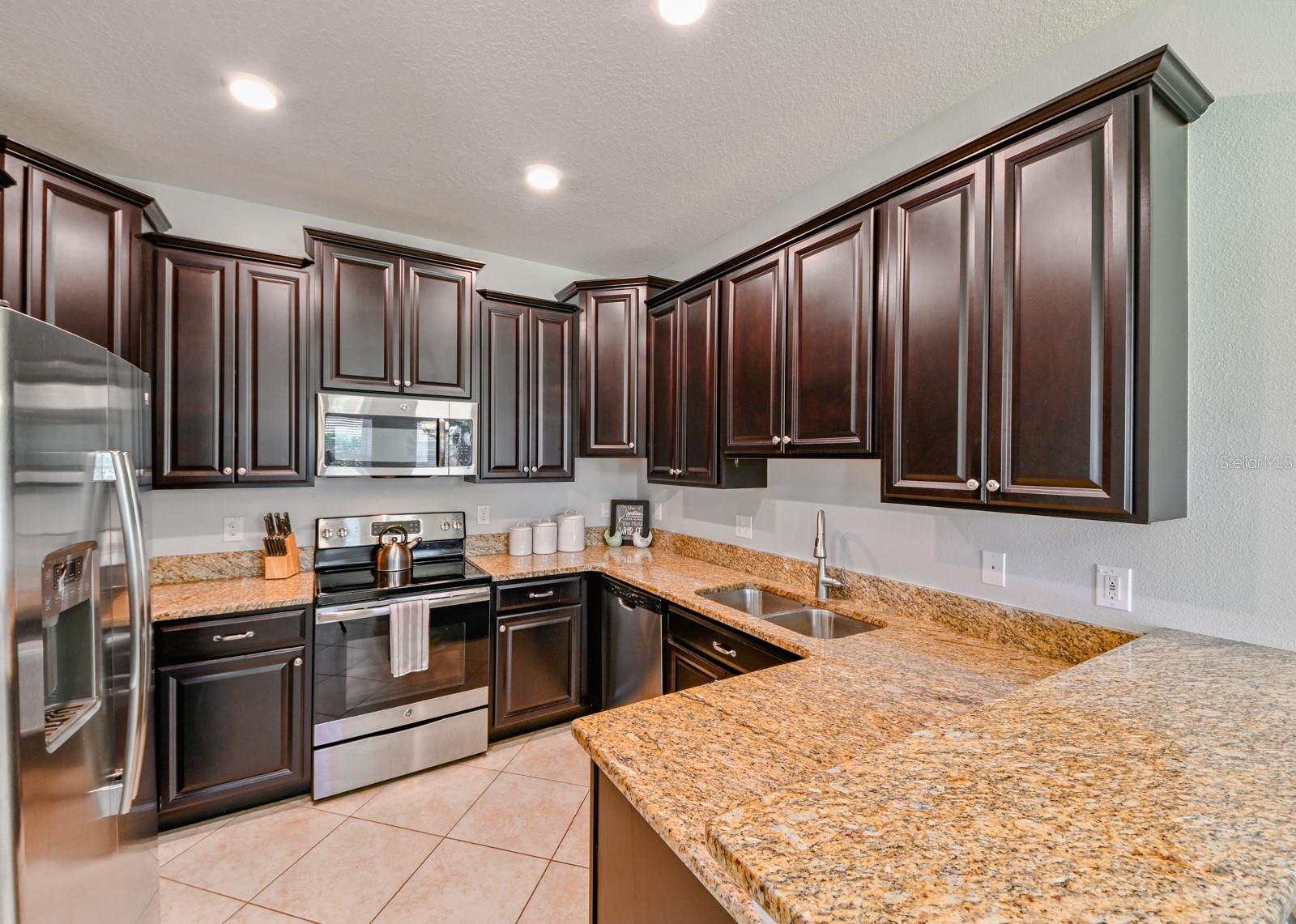 13529 CREST LAKE DR — photo 10