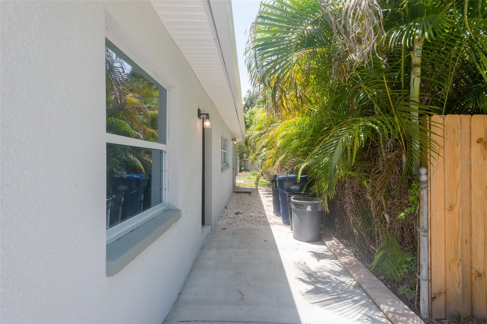 4220 W UNION ST — photo 23