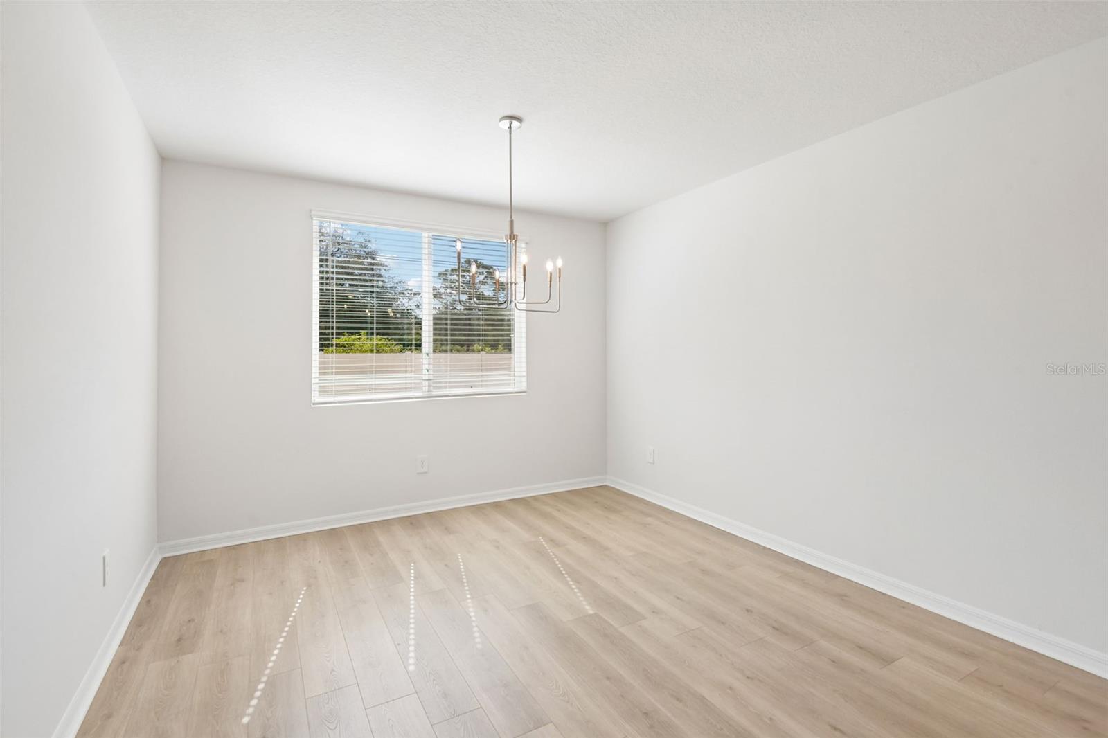 14152 HARVEST PINES LN — photo 8