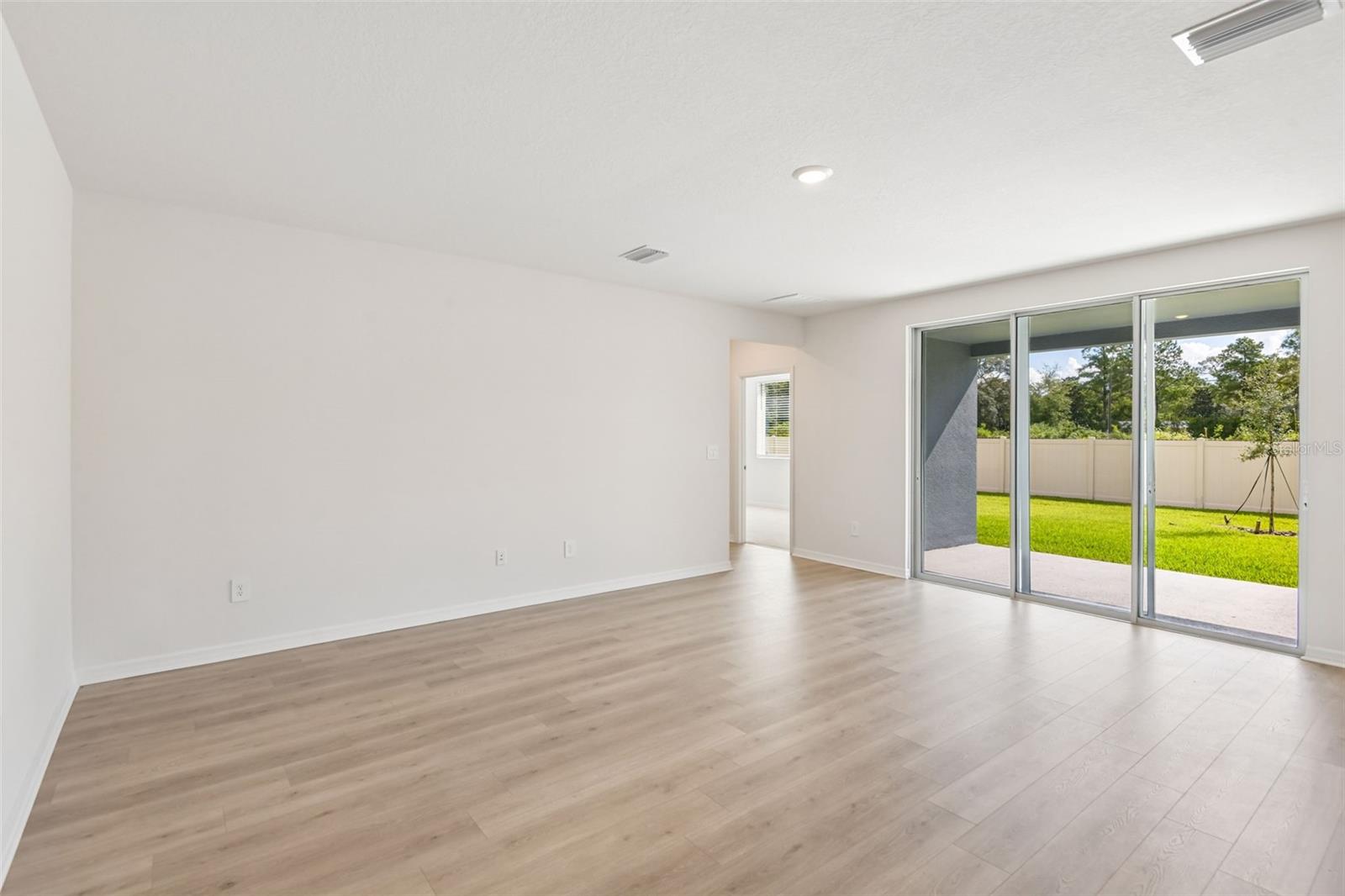 14152 HARVEST PINES LN — photo 4