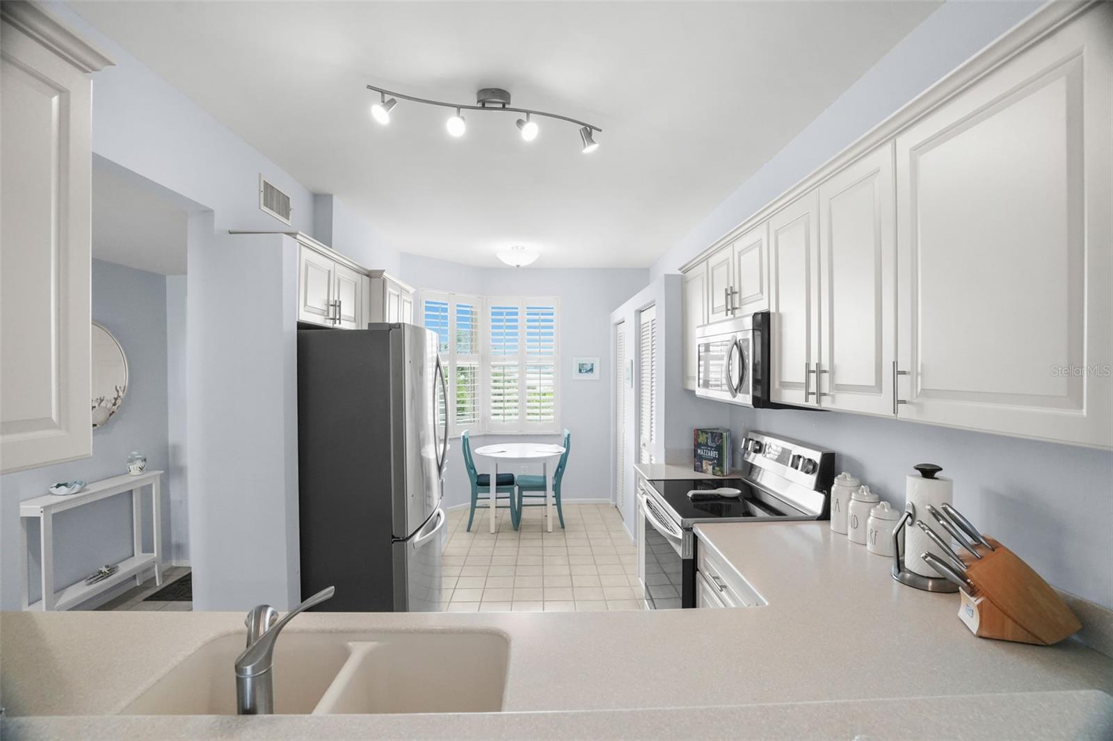 7984 SAILBOAT KEY BLVD S #306 — photo 18
