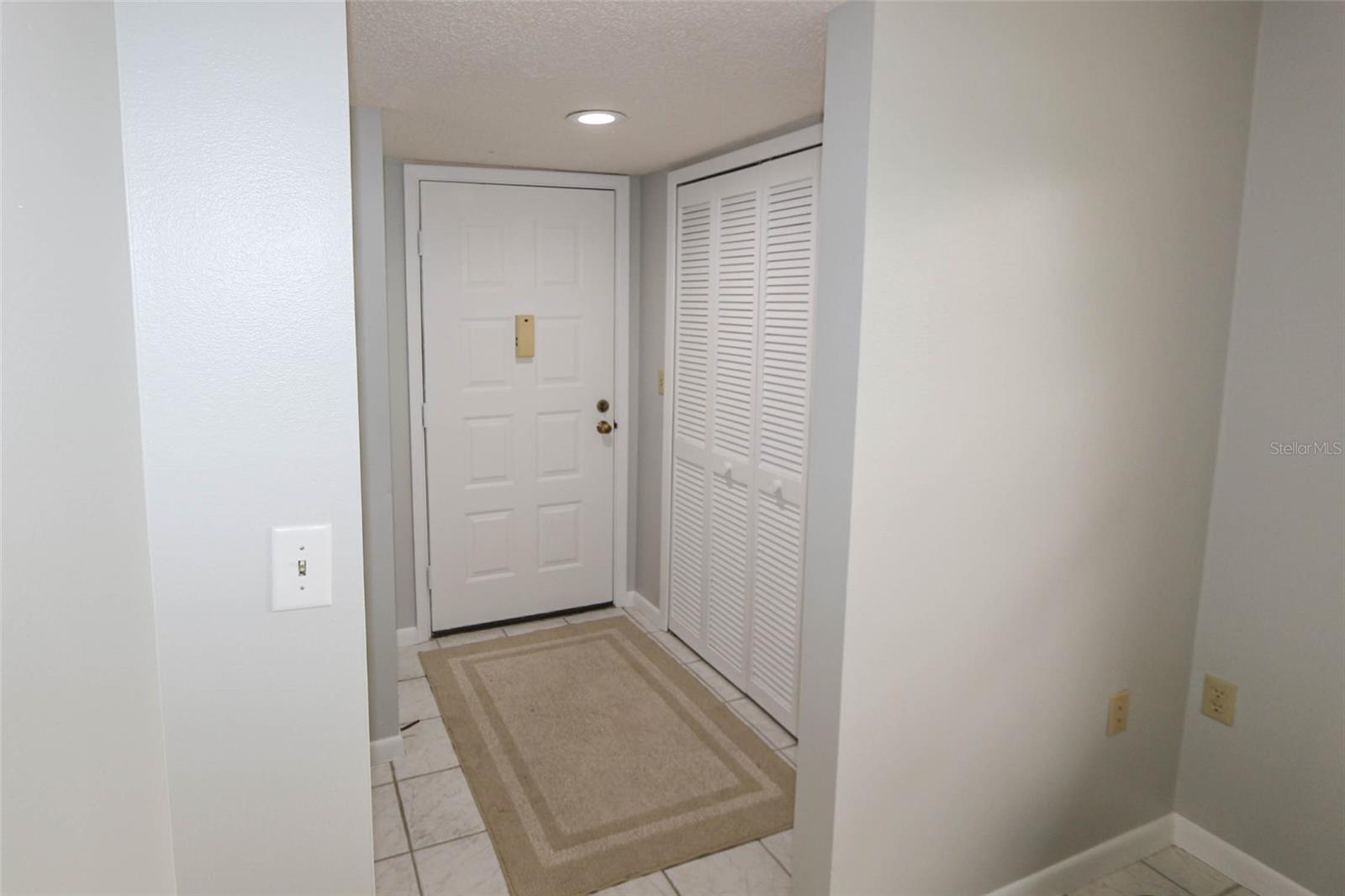 3203 LANDMARK DR #2202 — photo 4