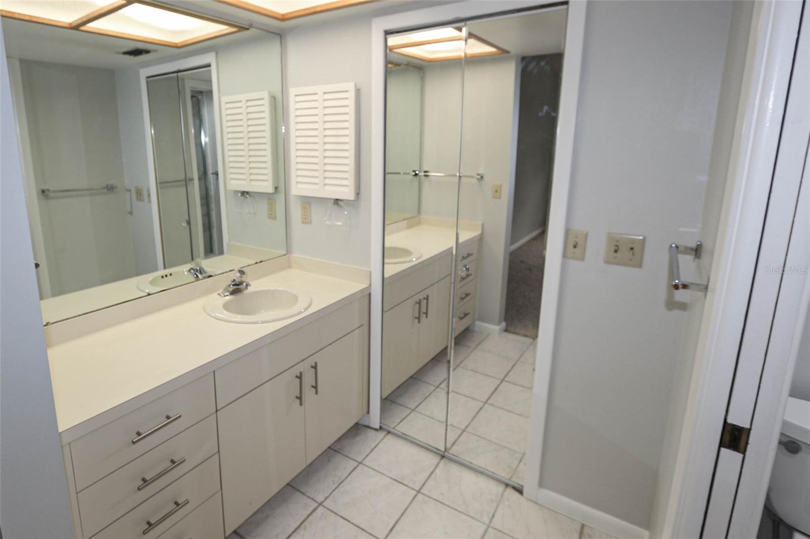 3203 LANDMARK DR #2202 — photo 19