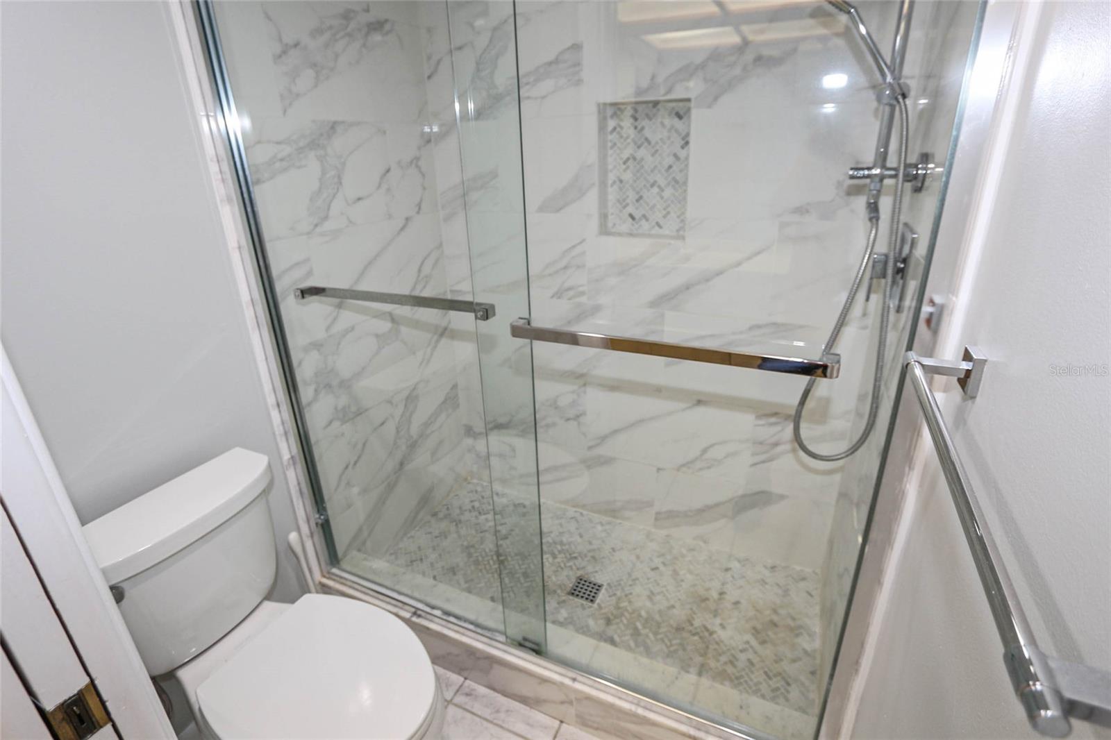 3203 LANDMARK DR #2202 — photo 20