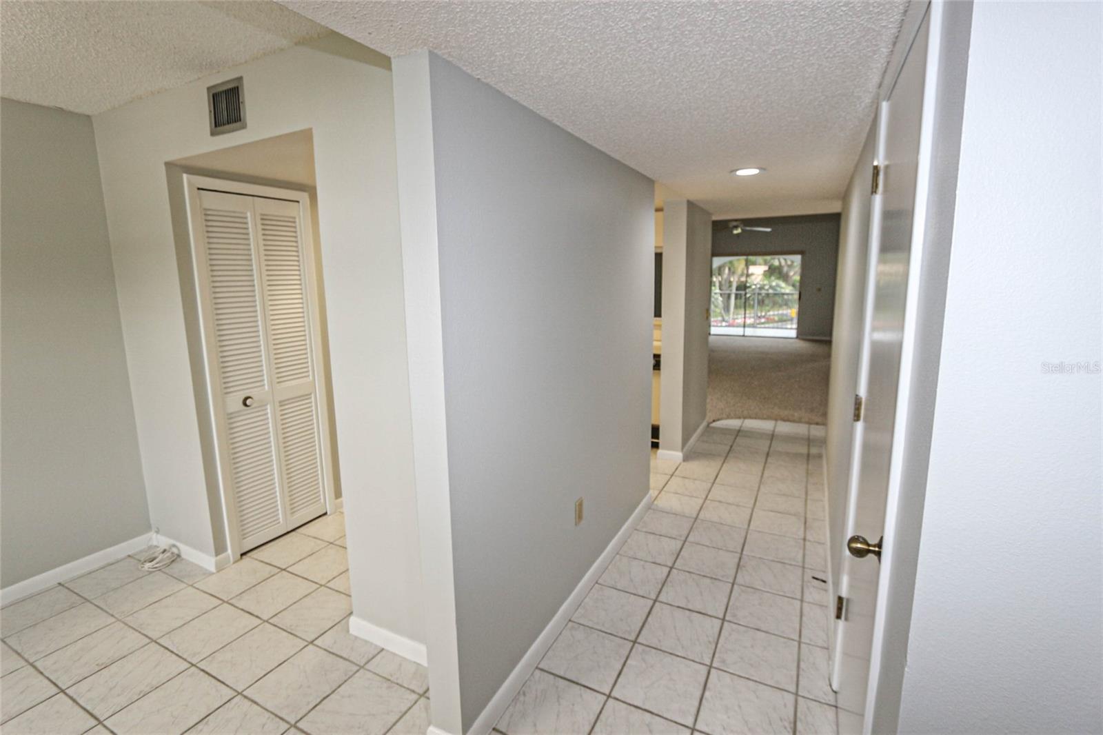 3203 LANDMARK DR #2202 — photo 5