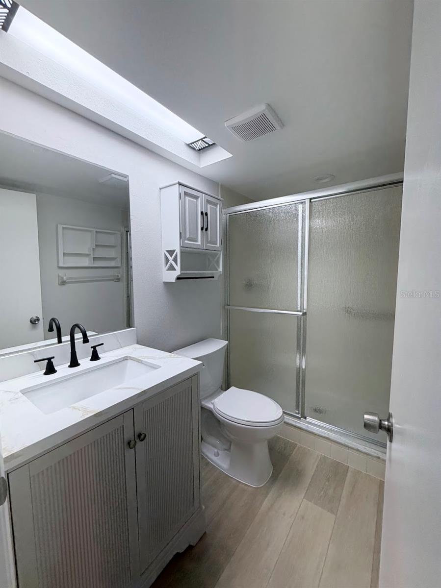12406 EAGLESWOOD DR #B — photo 21