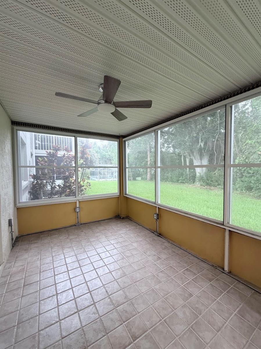 12406 EAGLESWOOD DR #B — photo 22