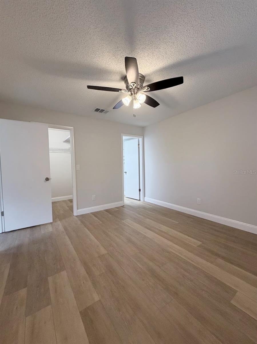 12406 EAGLESWOOD DR #B — photo 19