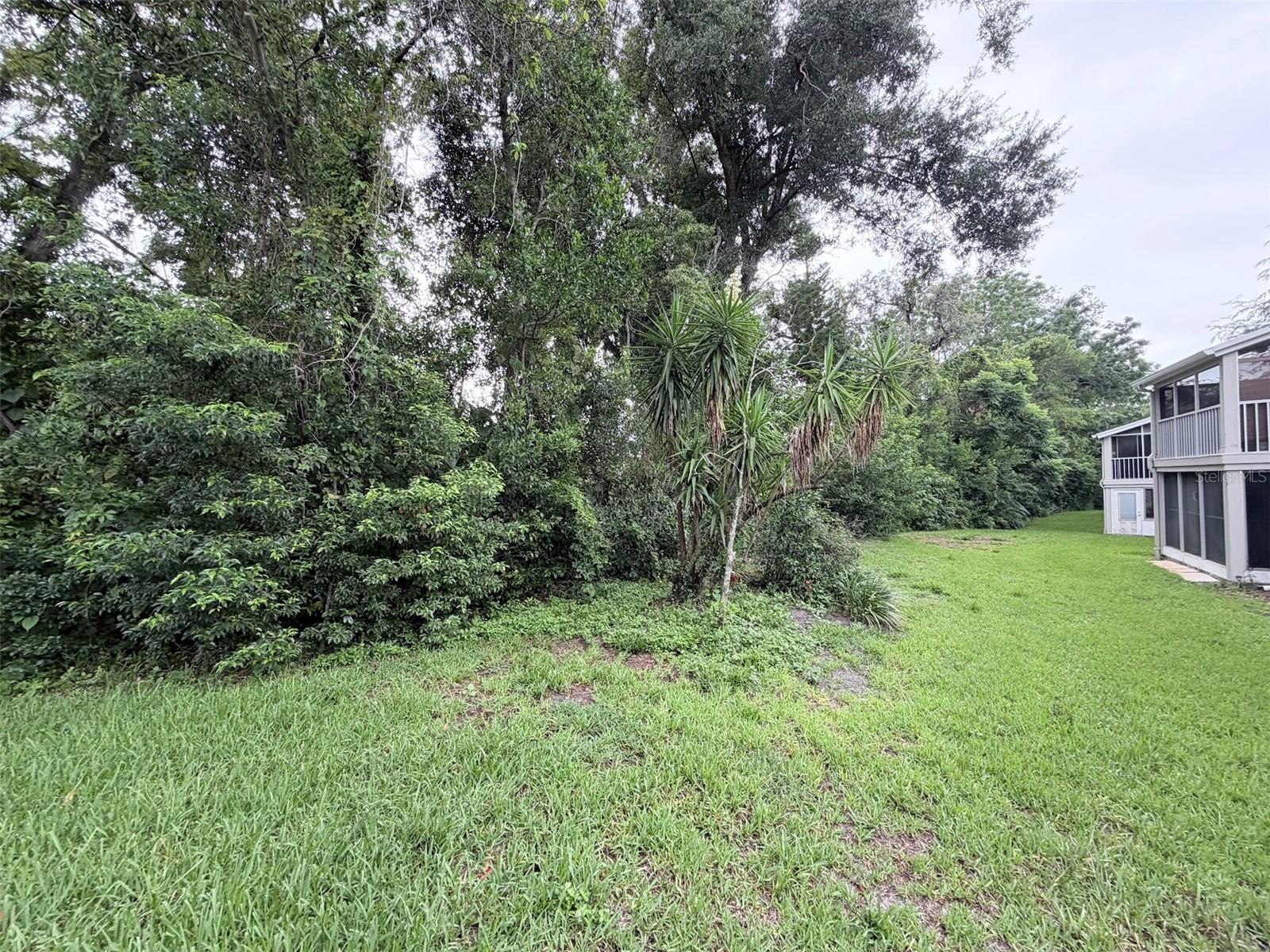 12406 EAGLESWOOD DR #B — photo 25