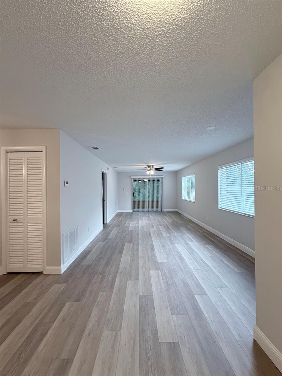 12406 EAGLESWOOD DR #B — photo 7