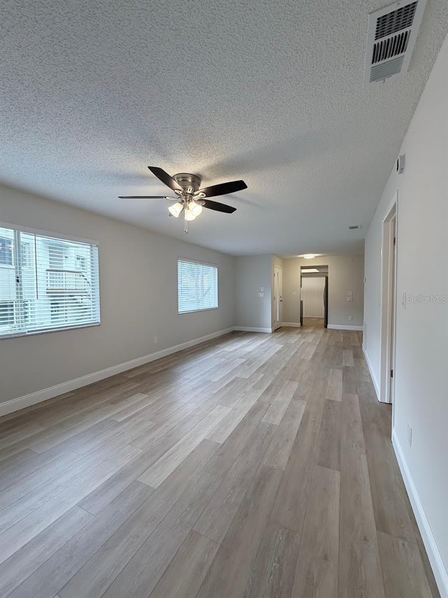 12406 EAGLESWOOD DR #B — photo 16