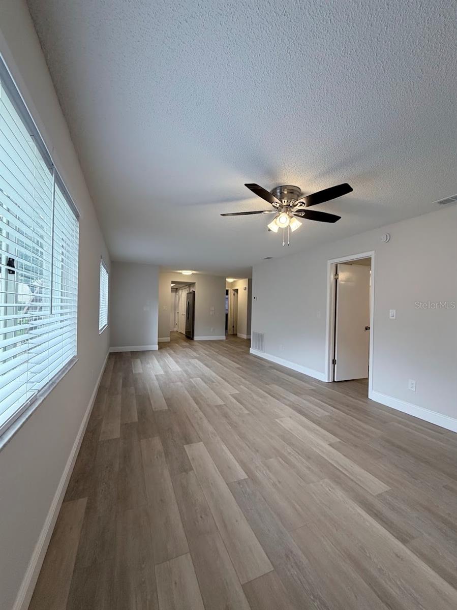 12406 EAGLESWOOD DR #B — photo 17