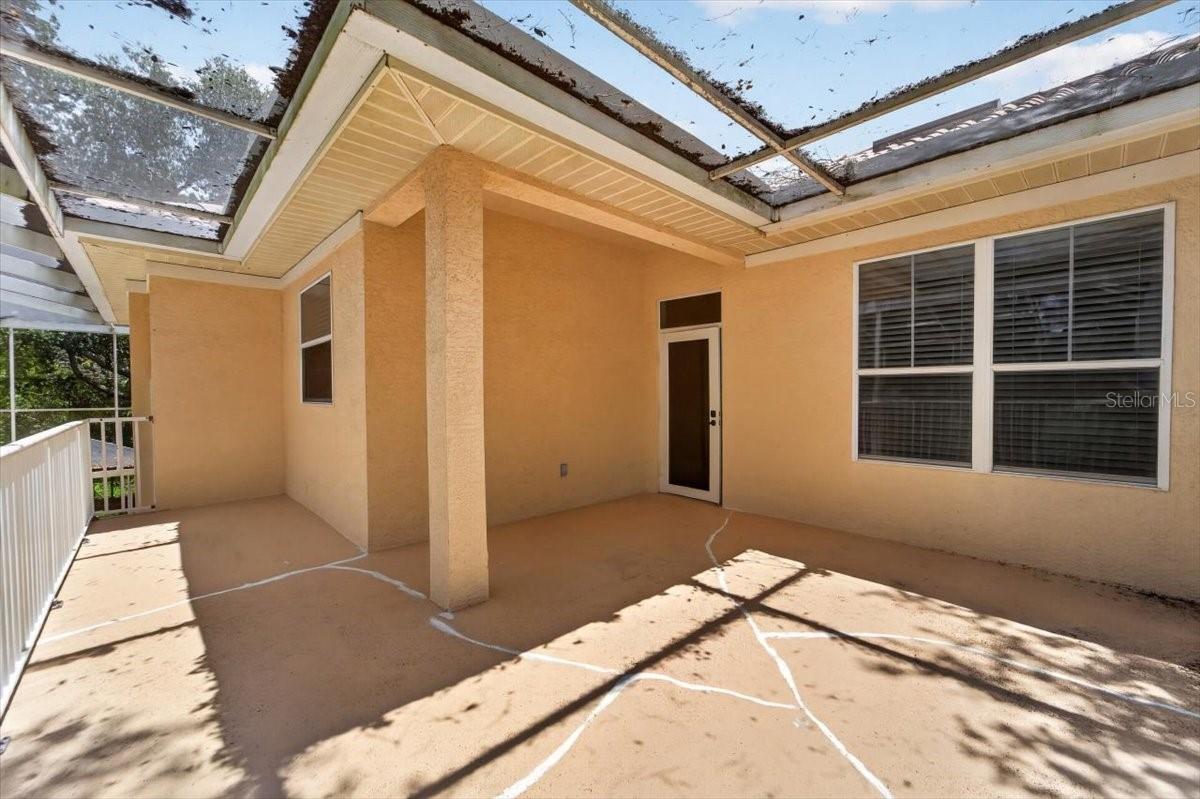 15707 COCHESTER RD — photo 42