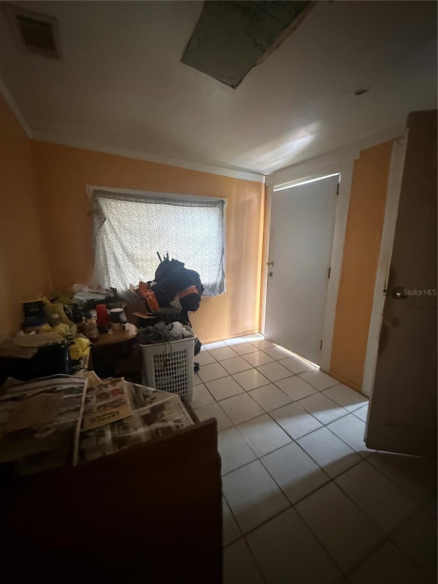 3012 N ALBANY AVE — photo 11