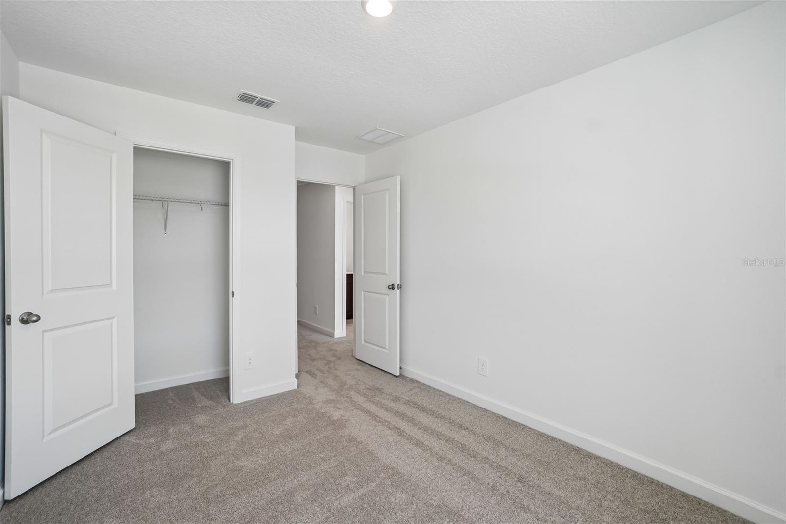 7556 DEER VALLEY CIRCLE — photo 28