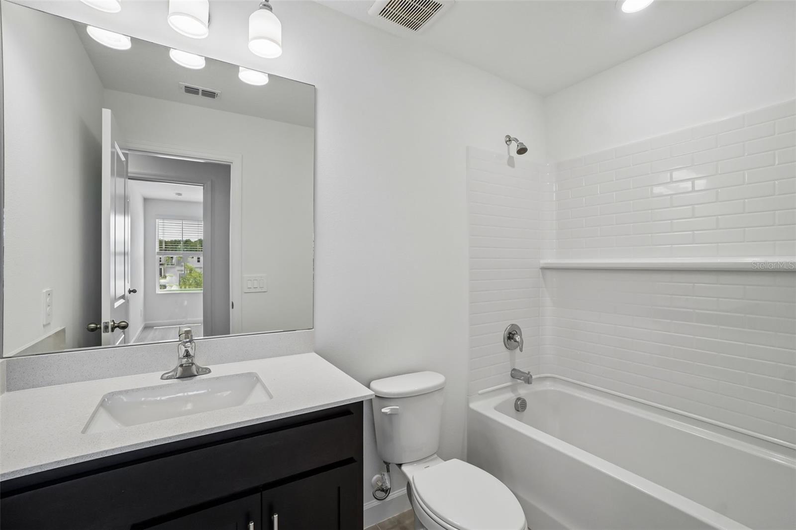 7556 DEER VALLEY CIRCLE — photo 26