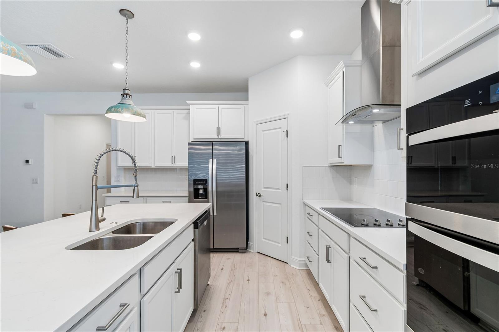 283 SAND CRANE WAY — photo 10