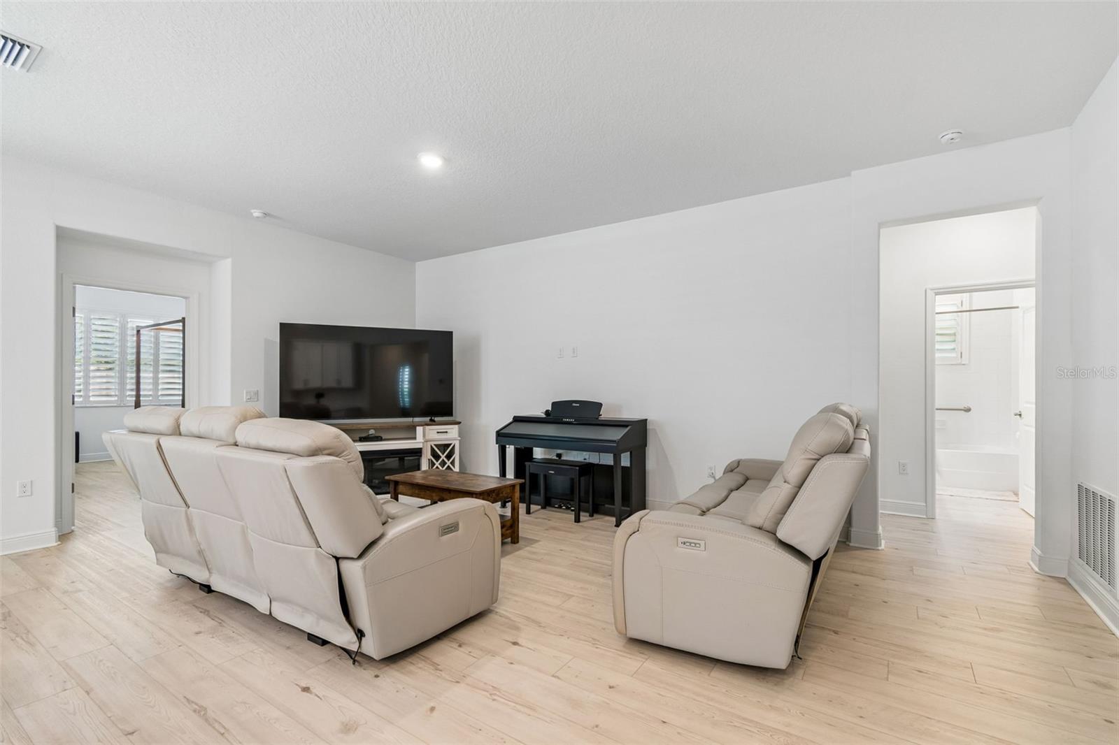 283 SAND CRANE WAY — photo 8