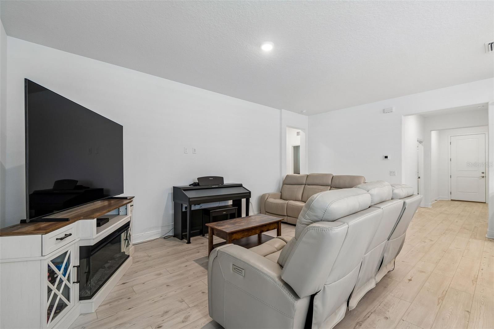 283 SAND CRANE WAY — photo 9