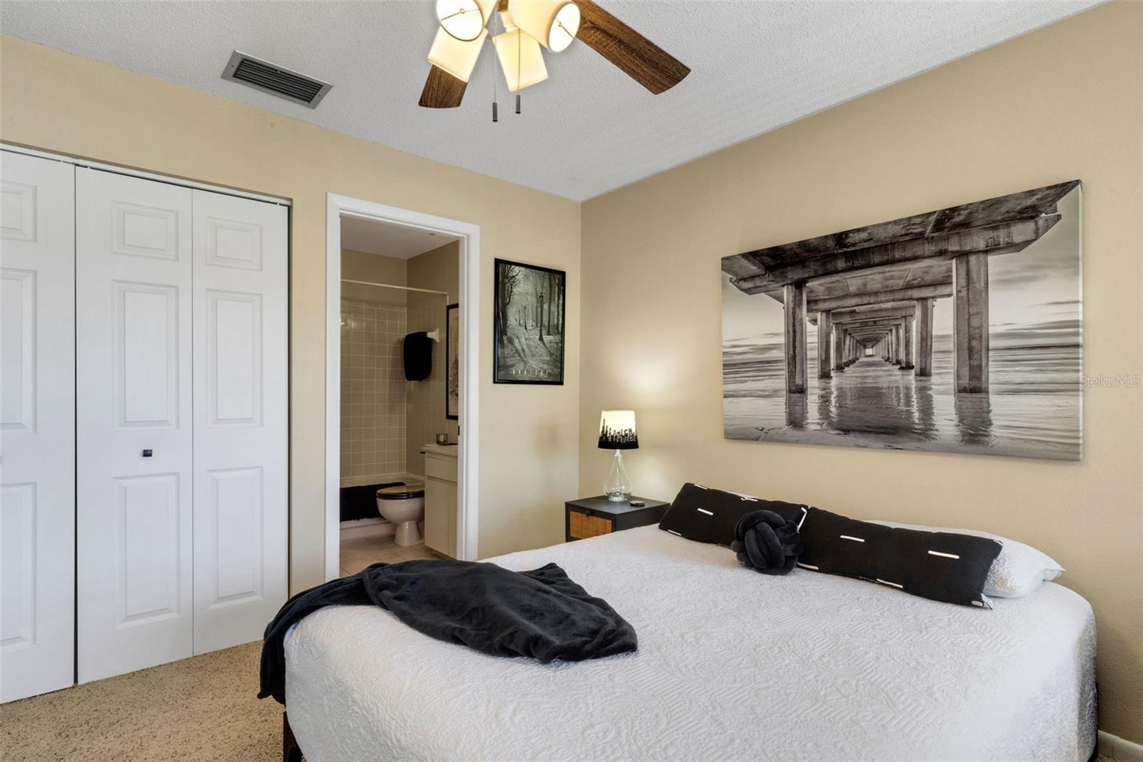 5252 LAKE VILLAGE DR #54 — photo 22