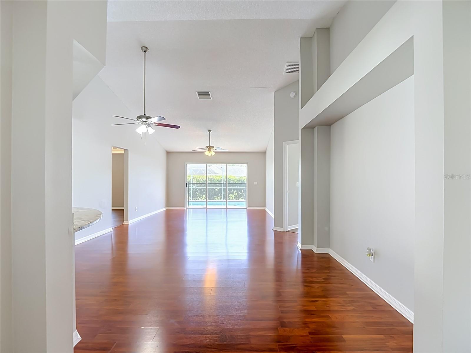 9718 PLEASANT RUN WAY — photo 12