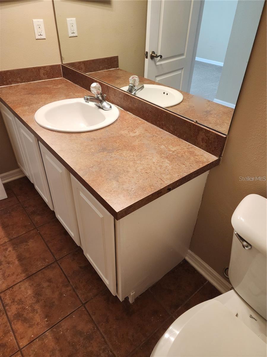 15924 FISHHAWK CREEK LN — photo 29