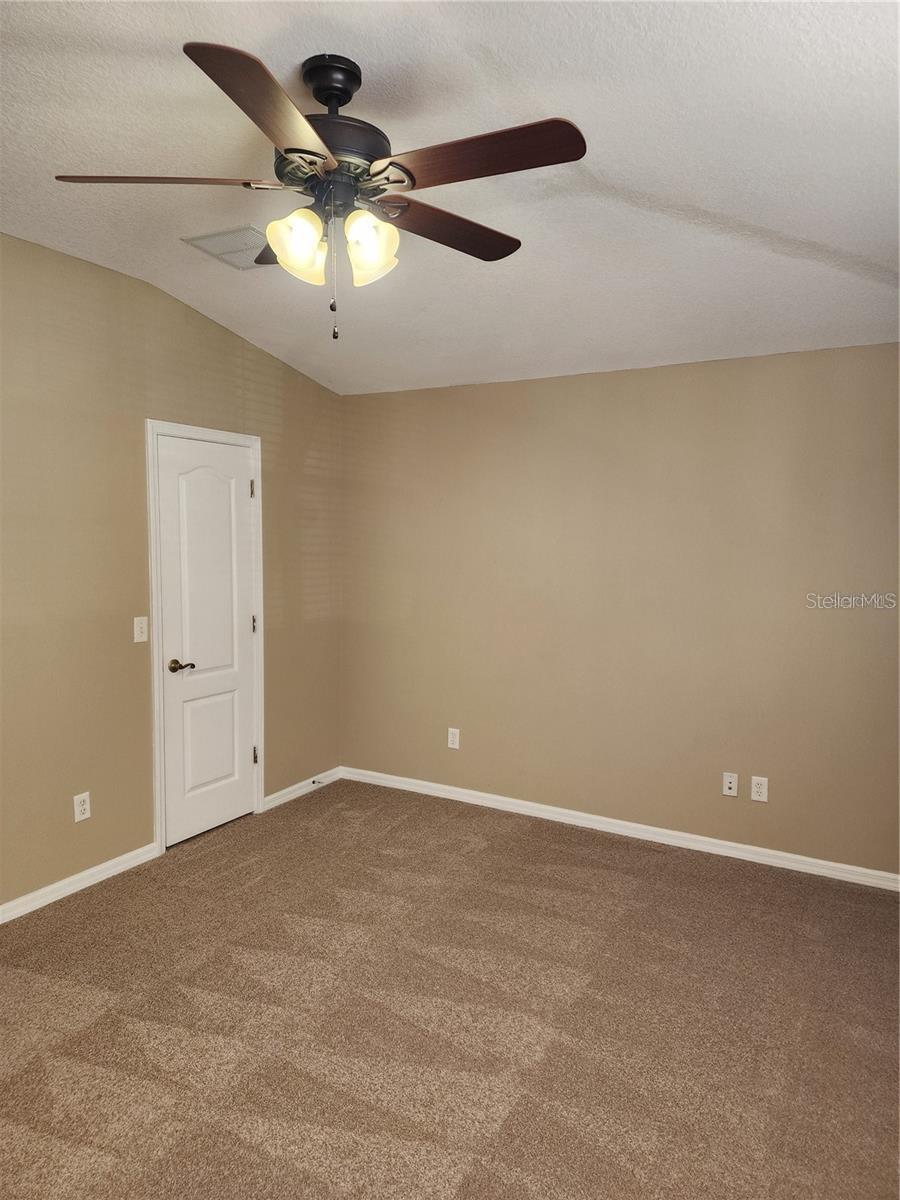 15924 FISHHAWK CREEK LN — photo 27