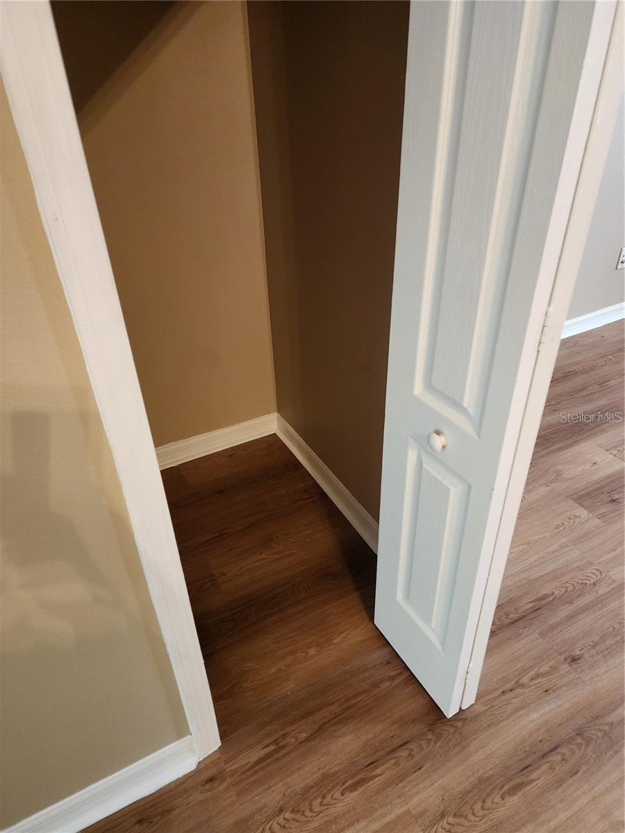 15924 FISHHAWK CREEK LN — photo 16
