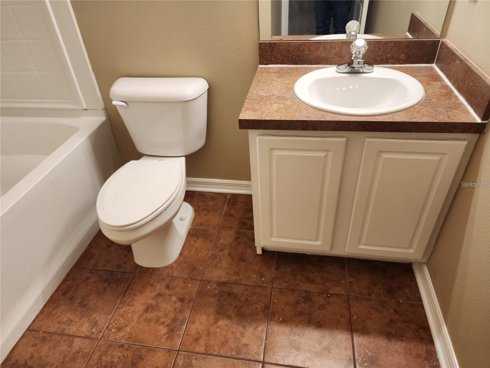 15924 FISHHAWK CREEK LN — photo 20