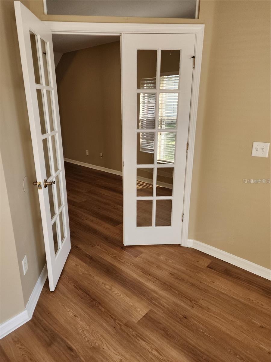 15924 FISHHAWK CREEK LN — photo 13