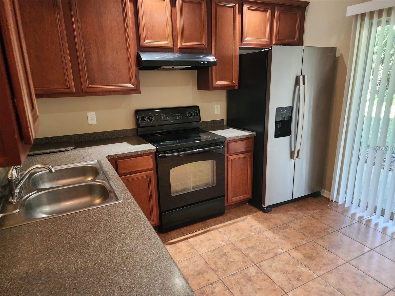 15924 FISHHAWK CREEK LN — photo 3