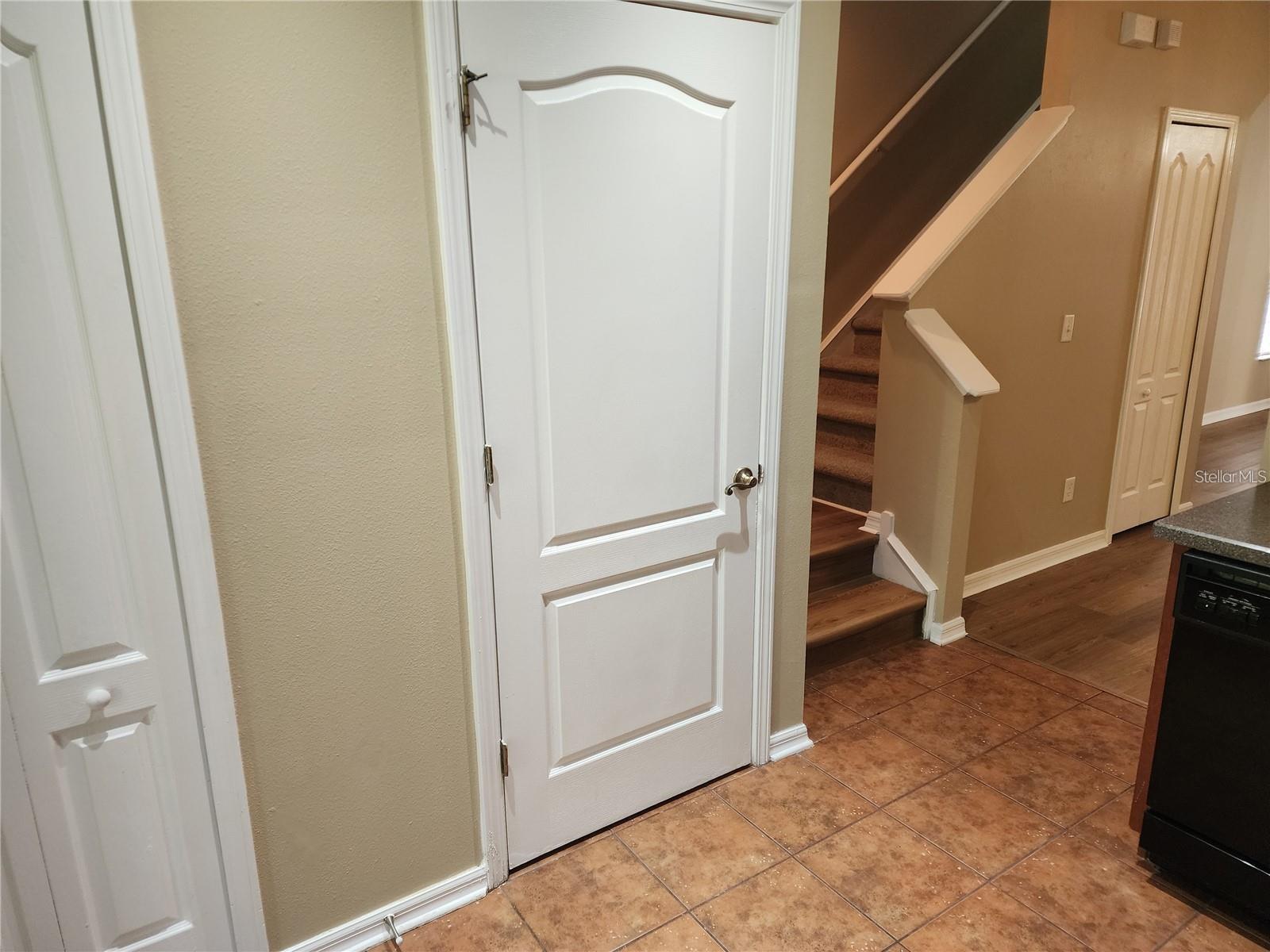 15924 FISHHAWK CREEK LN — photo 7